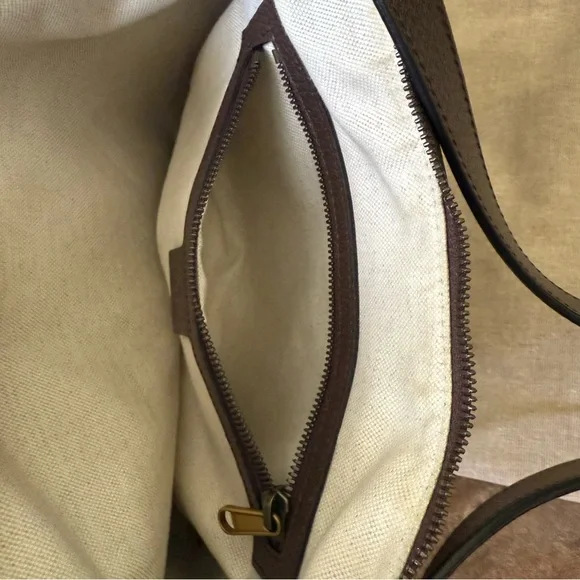 Gucci Ophidia Medium Shoulder Bag - Picture 5 of 13